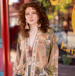 Market of Stars ..... Friendship Love & Truth Vintage cropped kimono