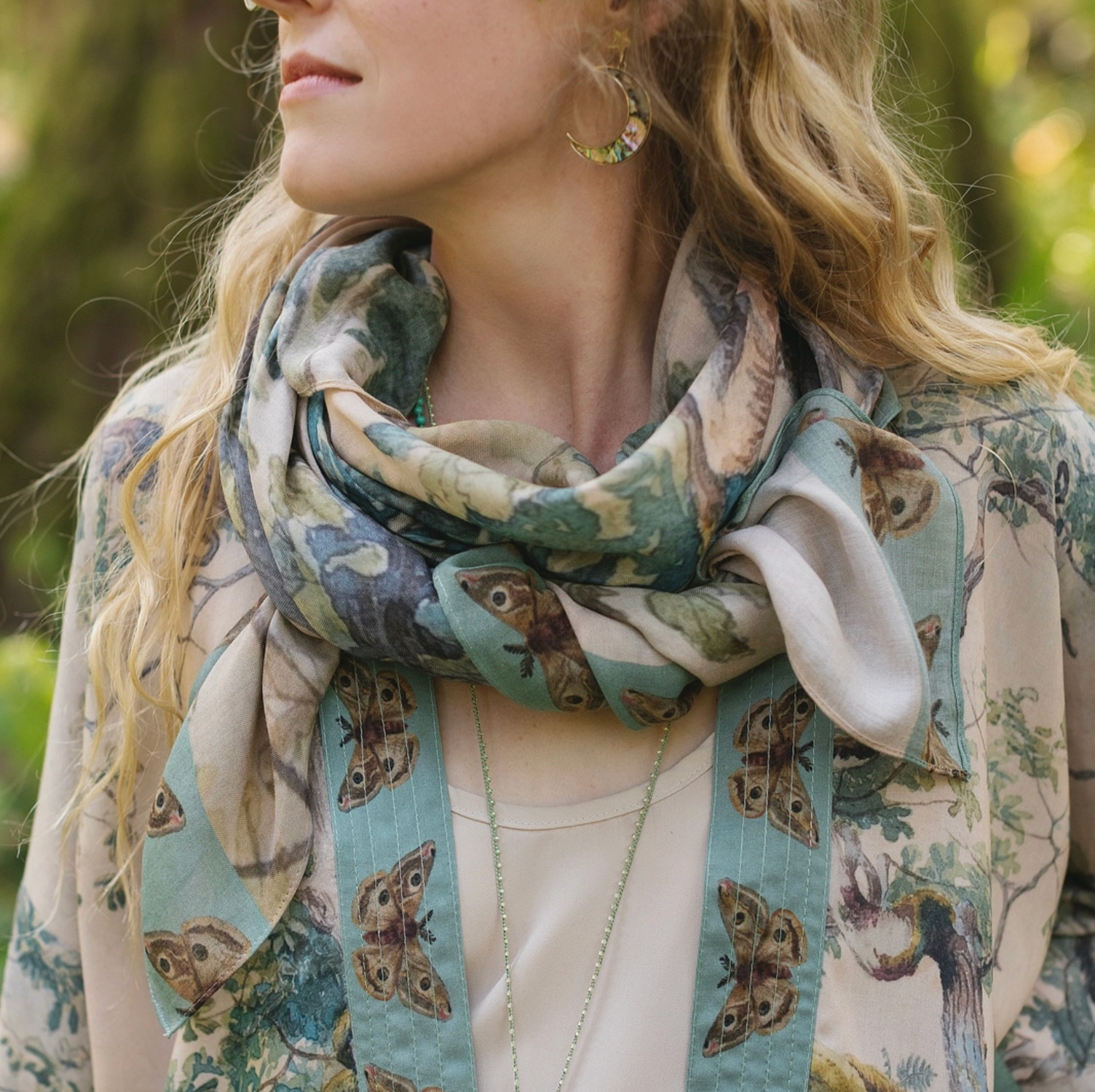 Market of Stars ..... Earth & Sky Scarf