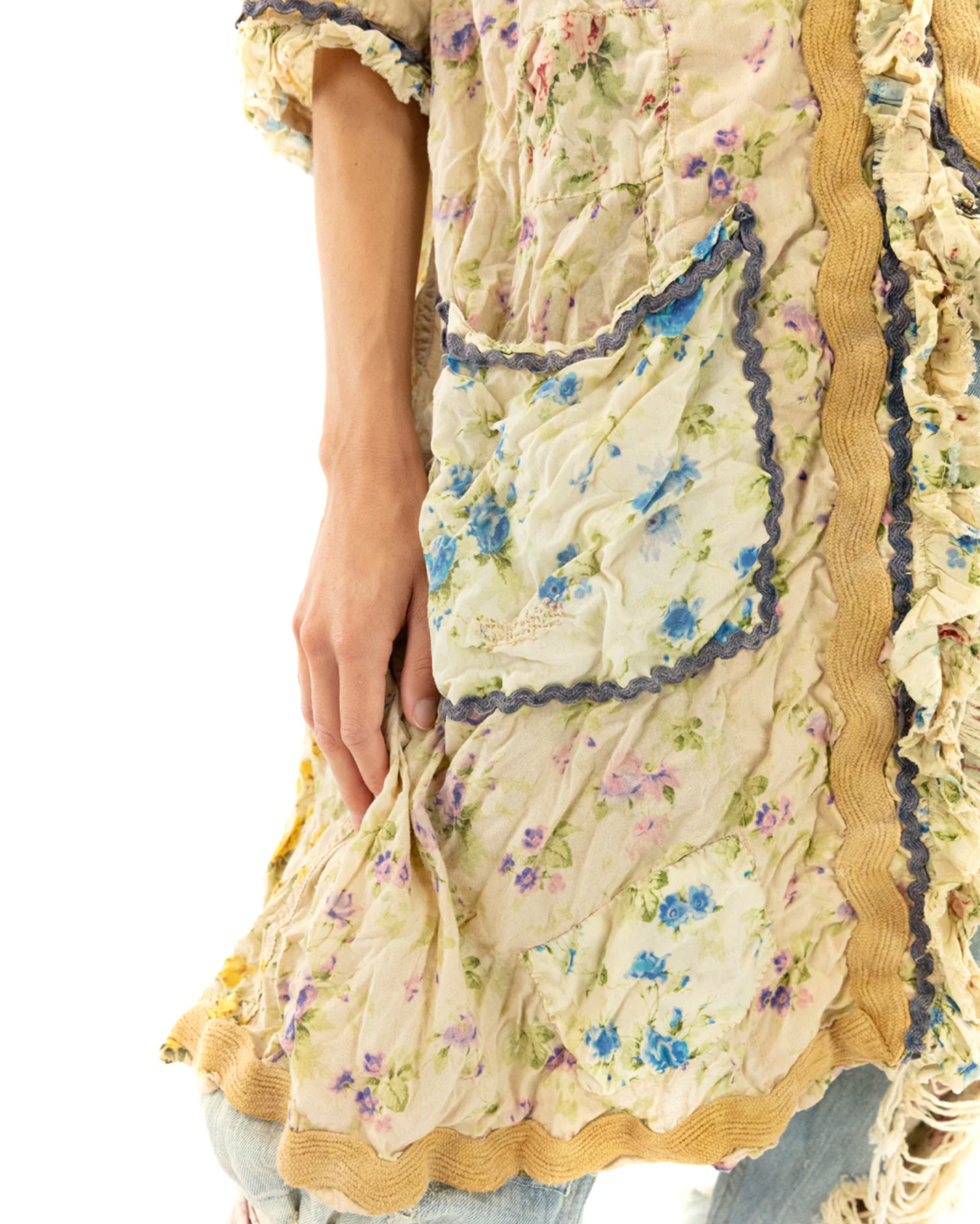 Magnolia Pearl .... Floral Sipsey Smock Dress