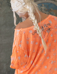 Magnolia Pearl Nectar Floral Tee in Vit C